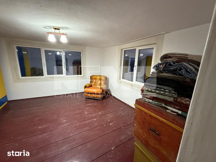 Casă cu 5 camere cu Teren 2000 Mp în Marginea