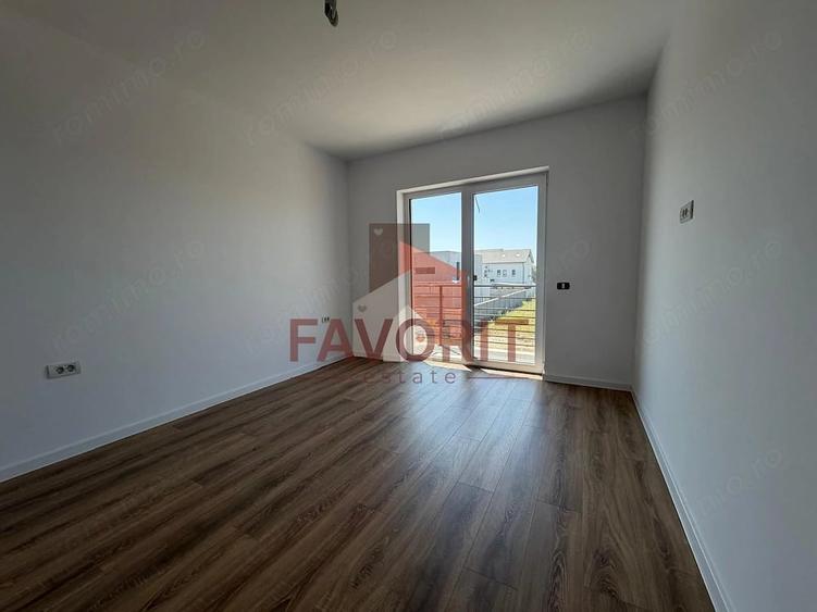 Casă cu 4 camere cu Teren 250 Mp în Săcălaz