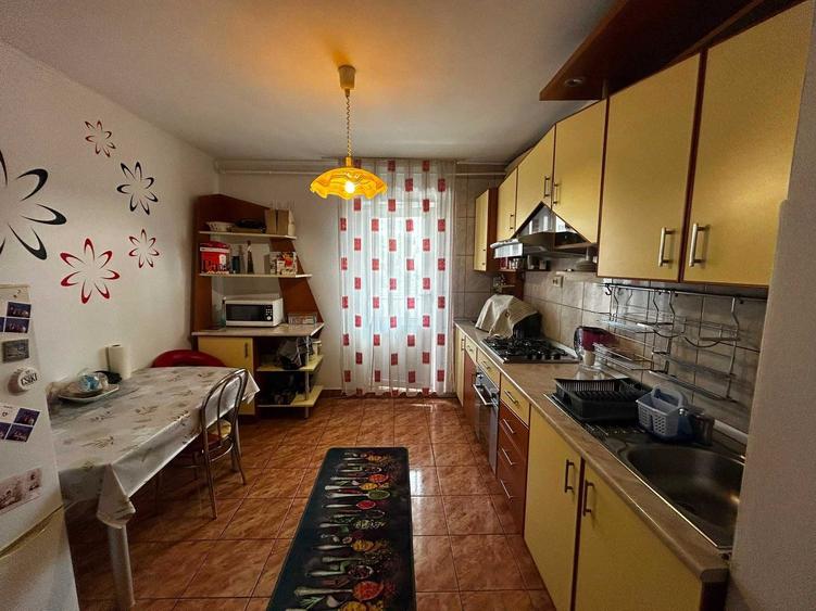 Persoana fizica, ofer spre inchiriere apartament 2 camere, Manastur central. - 1