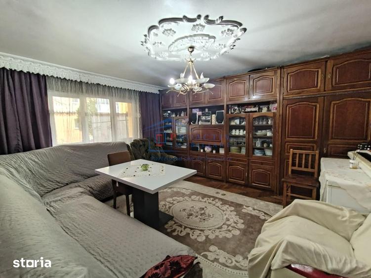 Apartament cu 3 camere decomandat, mobilat în Burdujeni
