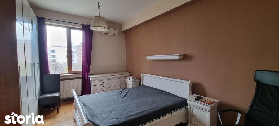 Apartament cu 2 camere decomandat în 13 Septembrie
