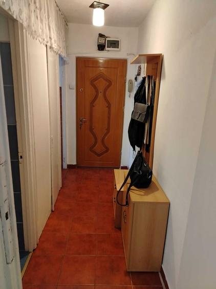 Proprietar, inchiriez apartament cu 2 camere - 6