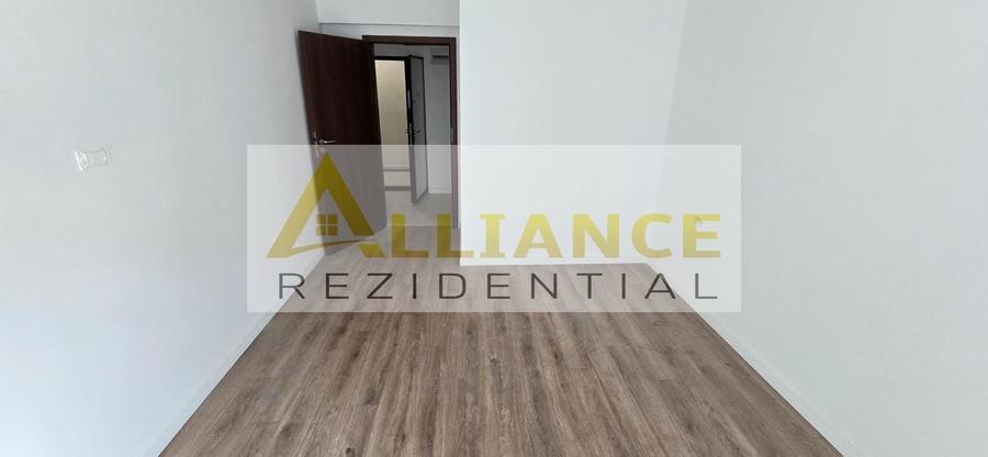 Apartament cu 2 camere în Apărătorii Patriei