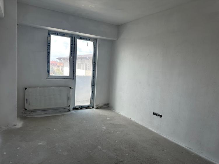 Apartament cu 2 camere decomandat în Mihai Viteazul