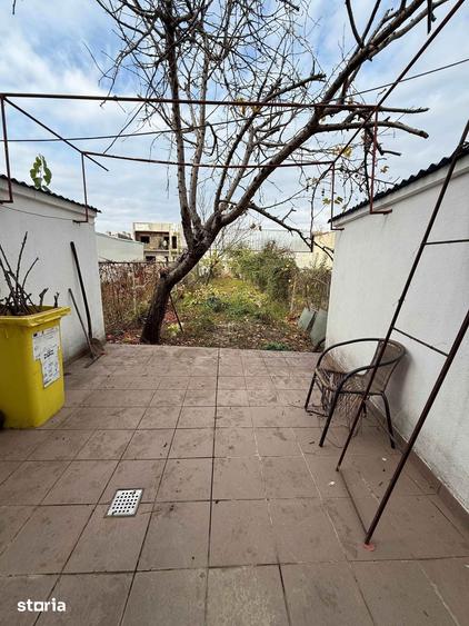 Casă cu 5 camere cu Teren 280 Mp în Central