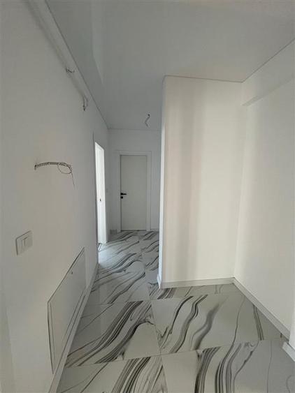 Apartament cu 2 camere semidecomandat în Bucium