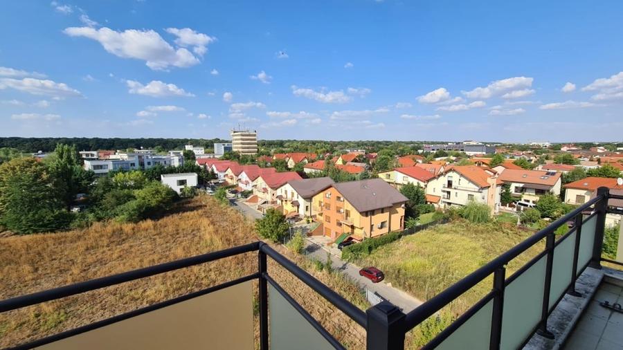 Apartament cu 4 camere semidecomandat, mobilat în Pipera