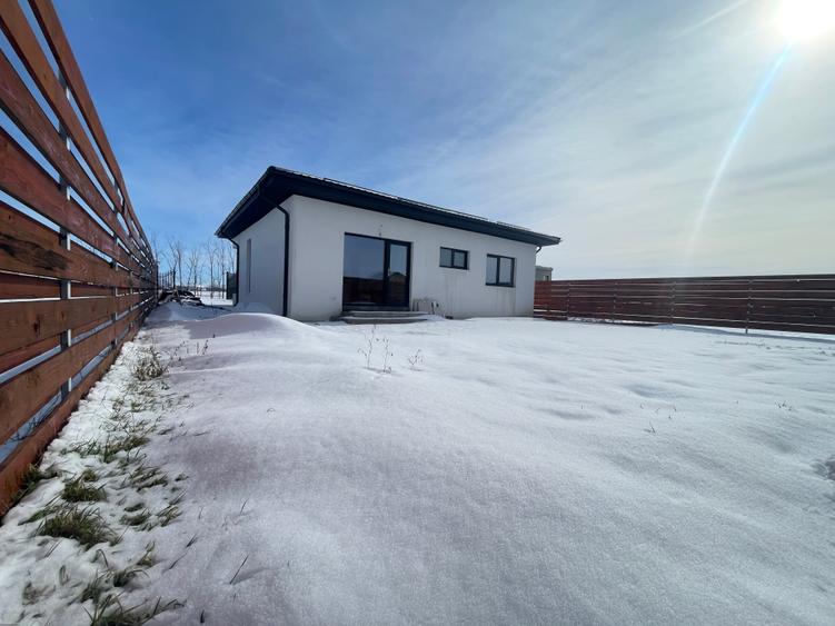 Casă individuală cu 3 camere cu Teren 375 Mp în Berceni