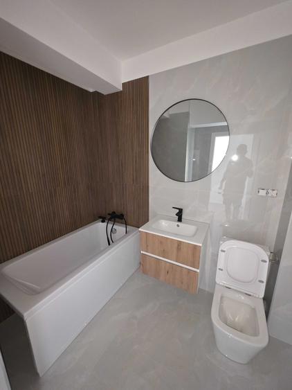 Apartament cu 2 camere nedecomandat în Florești
