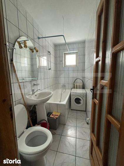 Apartament cu 2 camere, 50 mp, zona Decebal - 9