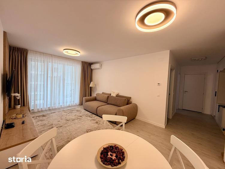 Apartament cu 2 camere, mobilat în Băneasa