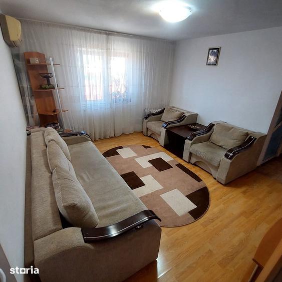 Apartament cu 2 camere în Micro 6