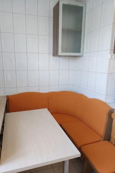 Apartament cu 3 camere decomandat în Lacul Morii