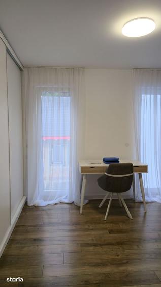Casă cu 4 camere cu Teren 250 Mp în Central