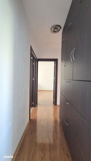 Apartament cu 3 camere decomandat în Tineretului