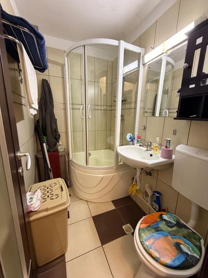 Apartament cu 4 camere decomandat în Timpuri Noi