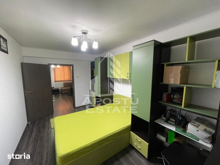 Apartament 2 camere semidecomandat, etajul 2, zona Dambovita - 11