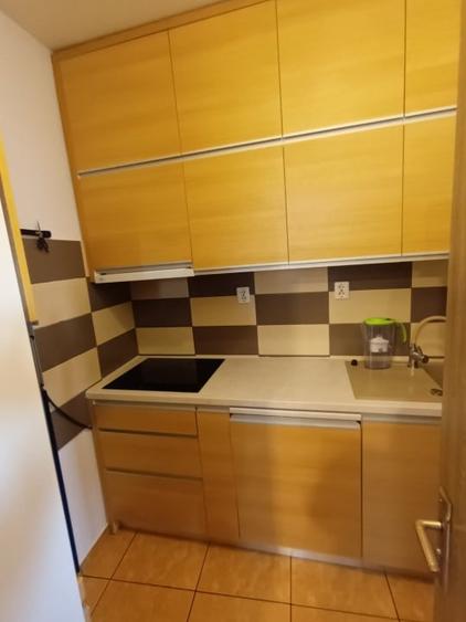 Apartament cu 3 camere în Semicentral