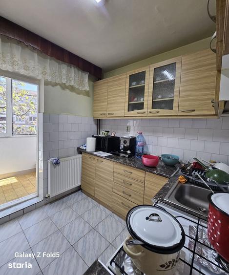 Apartament cu 3 camere în Calea Aradului