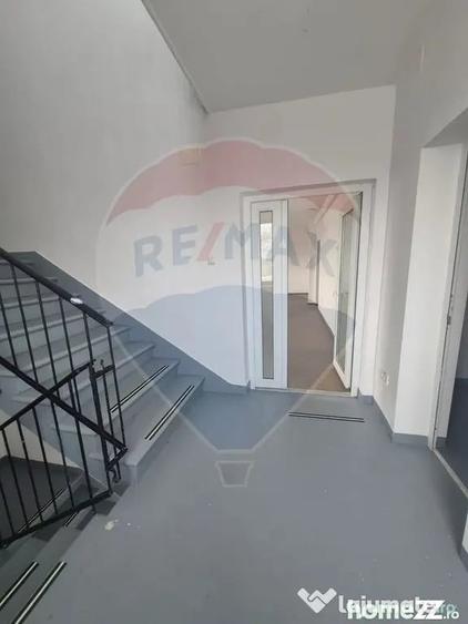 Spațiu comercial, de 110 mp, în Central