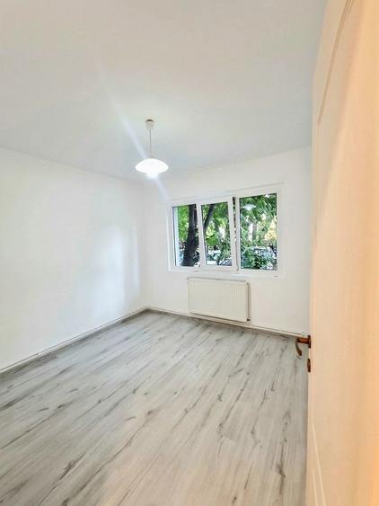 Apartament cu 2 camere semidecomandat în Șagului