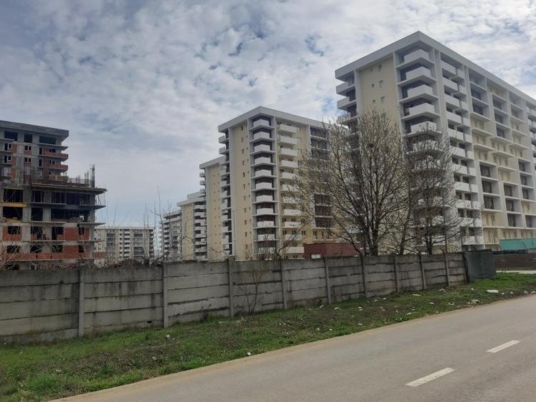Teren Construcții intravilan de 9993 mp, în Metalurgiei