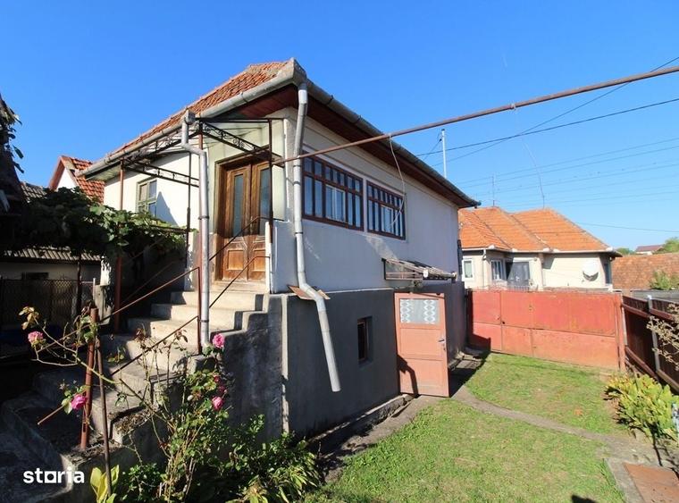 Casă cu 3 camere în Ghelari
