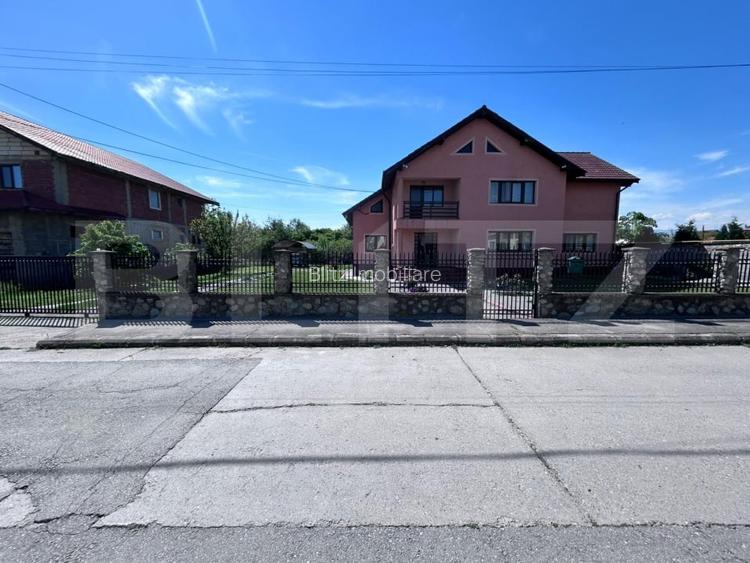 Casa 332 mp, teren 1000 mp - zona Primaverii