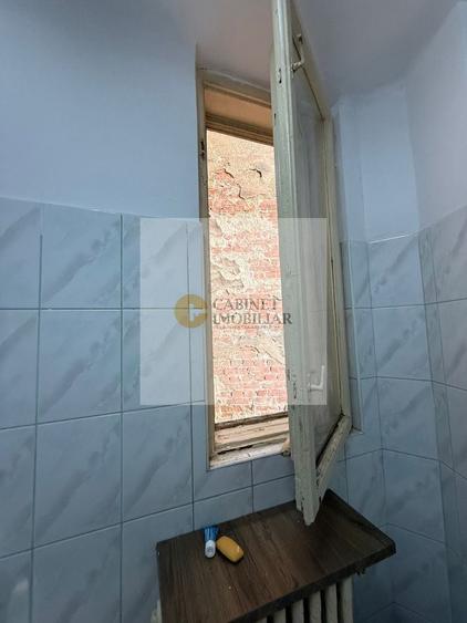 Apartament cu 3 camere circular, mobilat în Cișmigiu