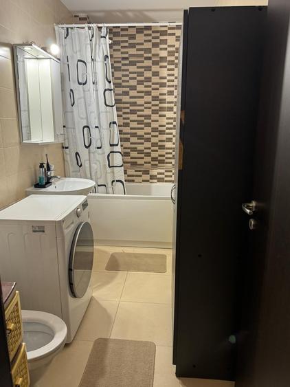 Apartament cu 2 camere decomandat în Nicolina