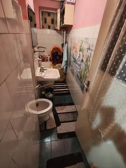 Apartament cu 2 camere nedecomandat în Central