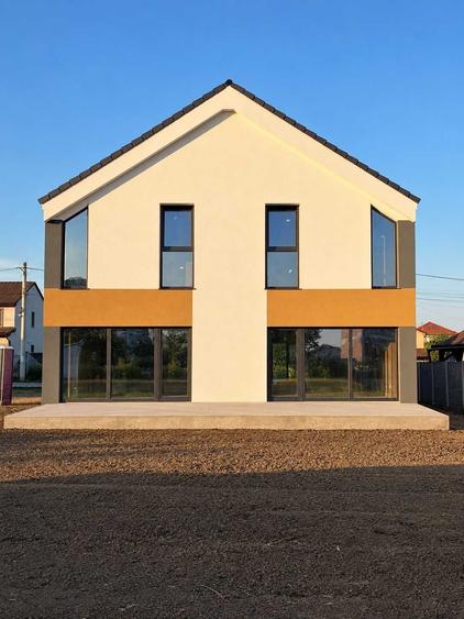 Duplex luminos, Dumbravita - 3