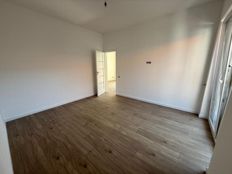 Apartament 3 camere, 57 mp, Centru - 1