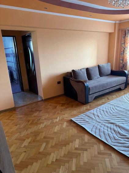 Apartament cu 2 camere semidecomandat în Carpați 2