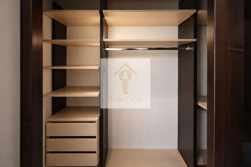 Apartament cu 4 camere în Central
