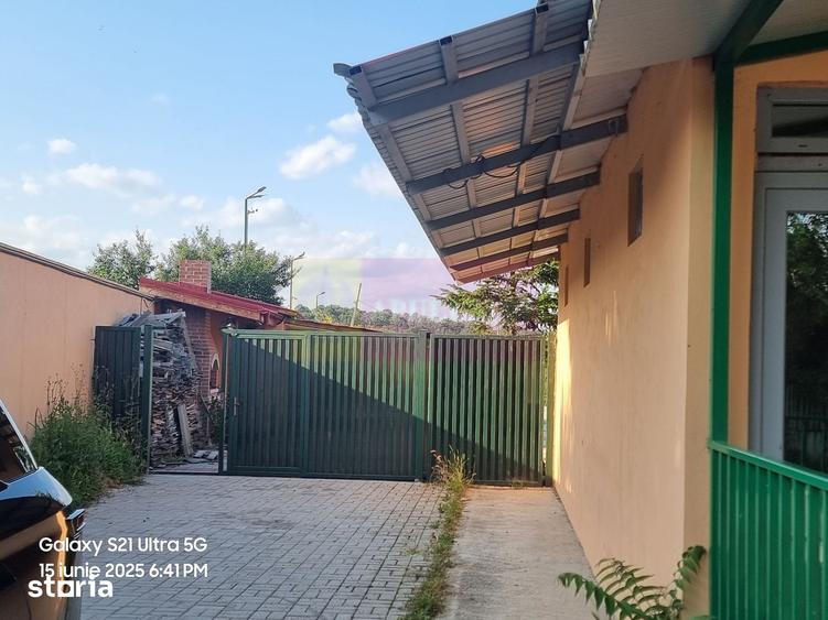 Casă cu 10 camere cu Teren 6000 Mp în Bulbucata