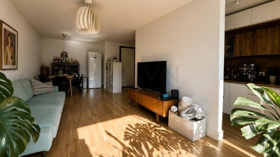 Apartament cu 3 camere decomandat, mobilat în Barbu Văcărescu