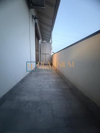 Apartament cu 3 camere semidecomandat, mobilat în Dumbrăvița