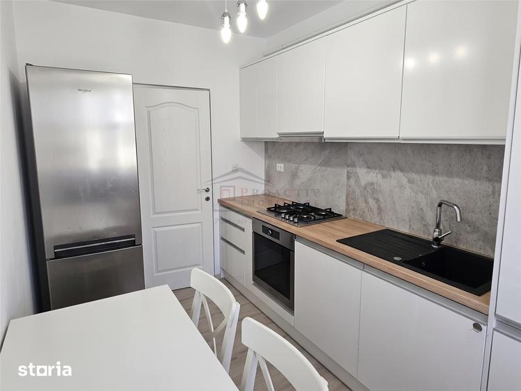 Apartament cu 2 camere decomandat în Ipotești