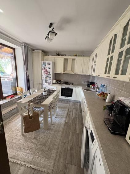 Casă cu 3 camere în Vințu de Jos