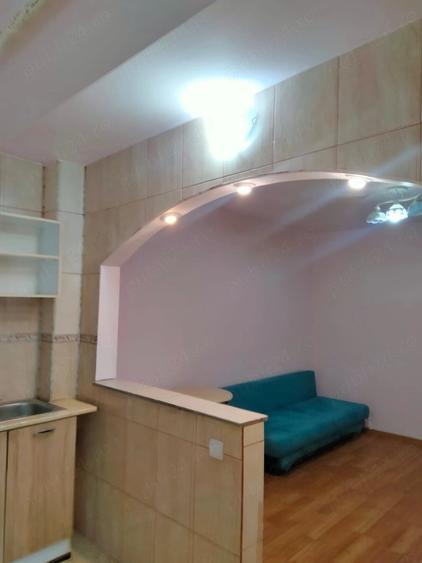 Garsonieră semidecomandată în Central