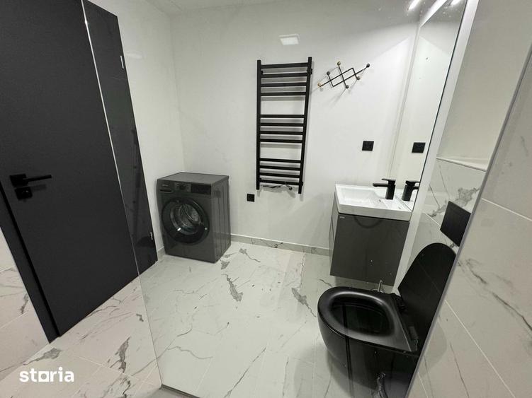 Apartament cu 2 camere semidecomandat, mobilat în Central