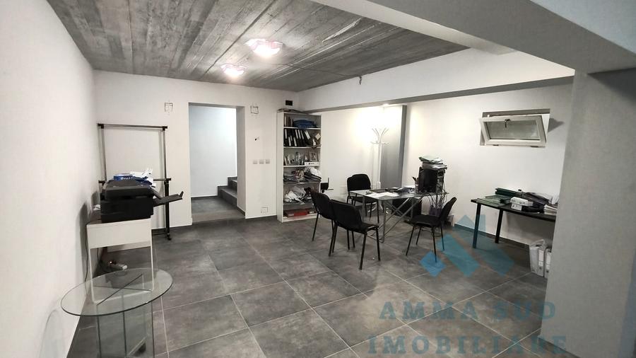 Spatiu comercial / birouri / depozitare - 128.6 mp - 3 locuri parcare in pret - 1