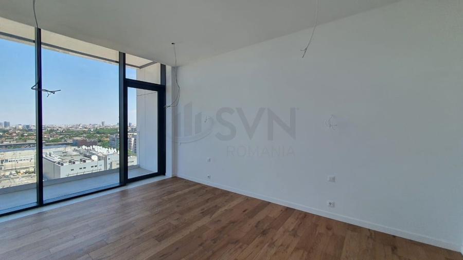 Penthouse cu 4 camere semidecomandat în Cotroceni