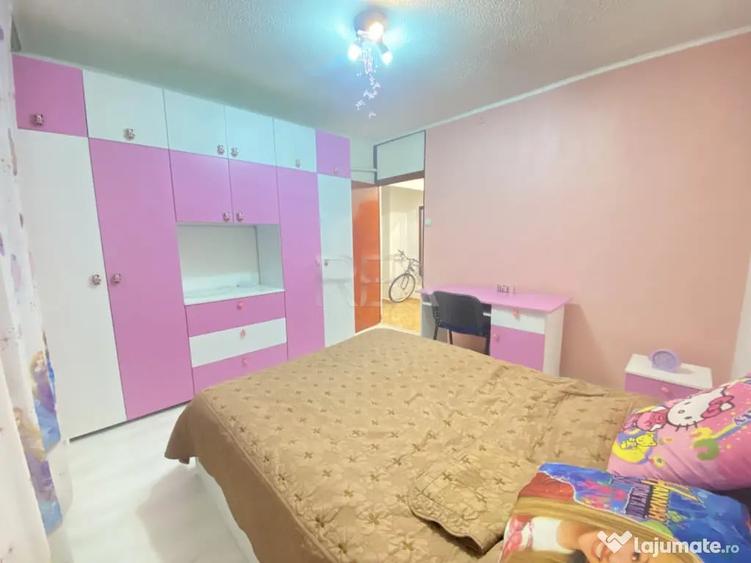 Apartament cu 3 camere decomandat în 13 Septembrie