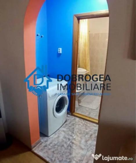 Apartament cu 2 camere semidecomandat în Păcii
