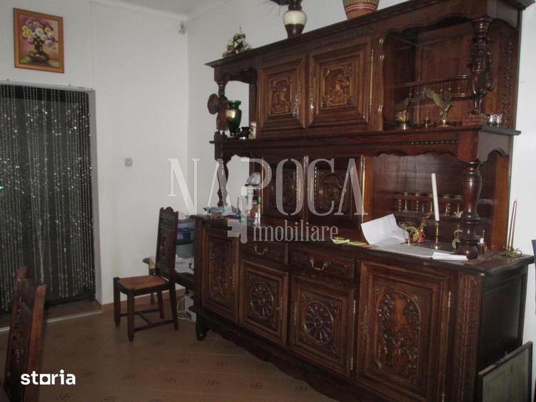 Casă cu 9 camere semidecomandat cu Teren 410 Mp în Mărăști
