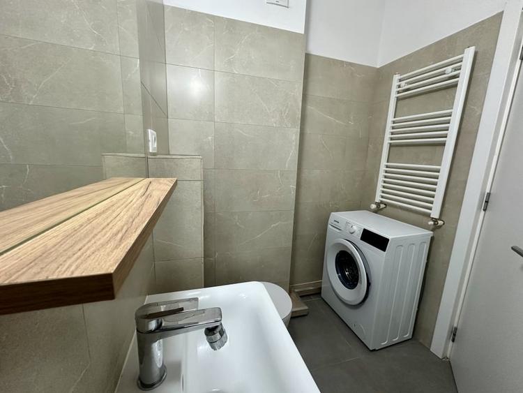 Apartament cu 2 camere decomandat în Păcii