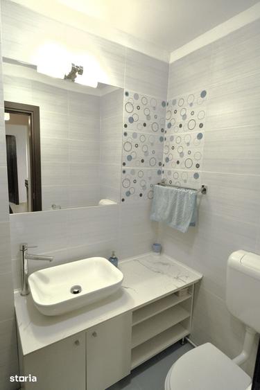 Apartament cu 4 camere în Mărăști