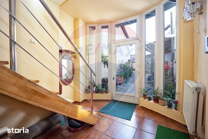 Casă cu 4 camere cu Teren 60 Mp în Bartolomeu